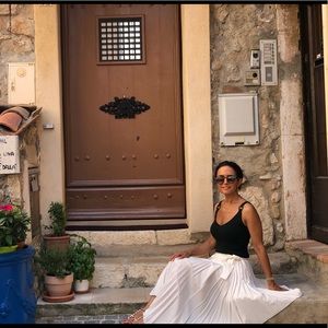 Meet your Posher, Samira